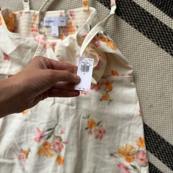 NWT Old Navy Floral Sundress with Ruffle Hem Small - Picture 5 of 8